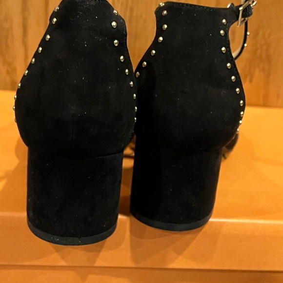 UNISA Claudi Block Heel Black faux suede studded Pumps ankle buckle like new - Picture 5 of 6